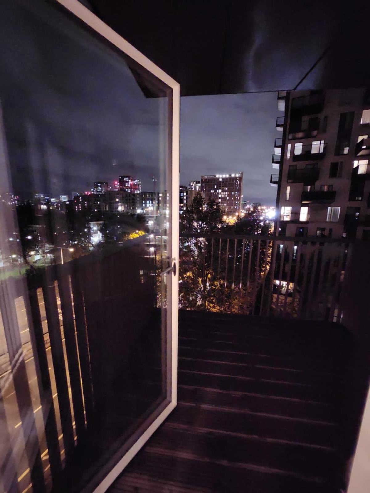 Kaf Luxury Apartment 런던 외부 사진